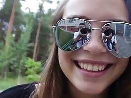Lihava kaveri perseestä päällä the porno stars xxx sohva kotona